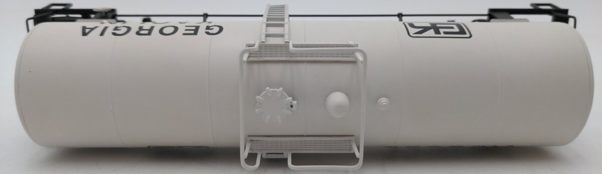 American Models 506 S Scale Georgia Kaolin Tank Car #78581 EX/Box