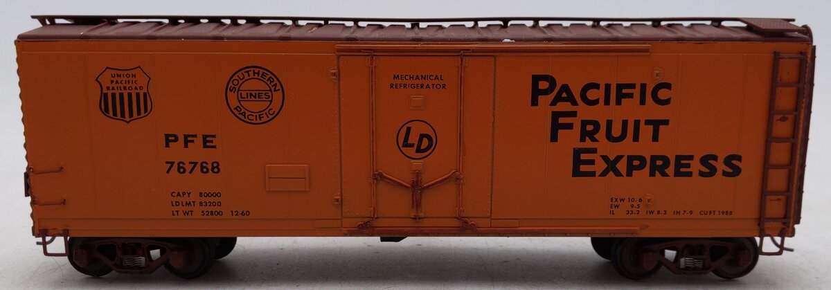American Models 202 S Scale Pacific Fruit Express Reefer Car VG/Box