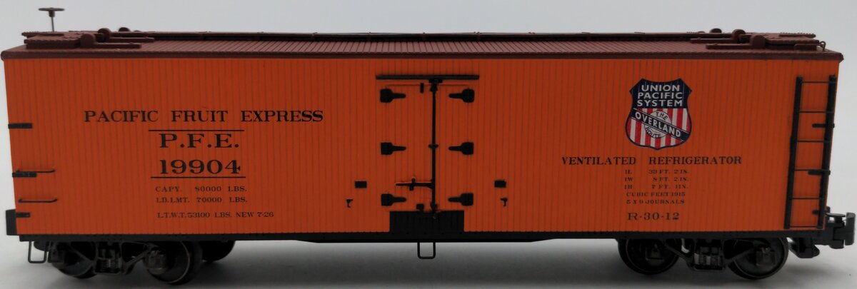 S-Helper Service 00567 S Gauge Pacific Fruit Express Reefer Car #19904 EX/Box
