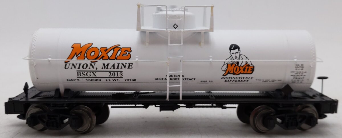 Des Plaines Hobbies NASG 2018-2 S Scale Moxie Tank Car with Platform #2013 EX/Box