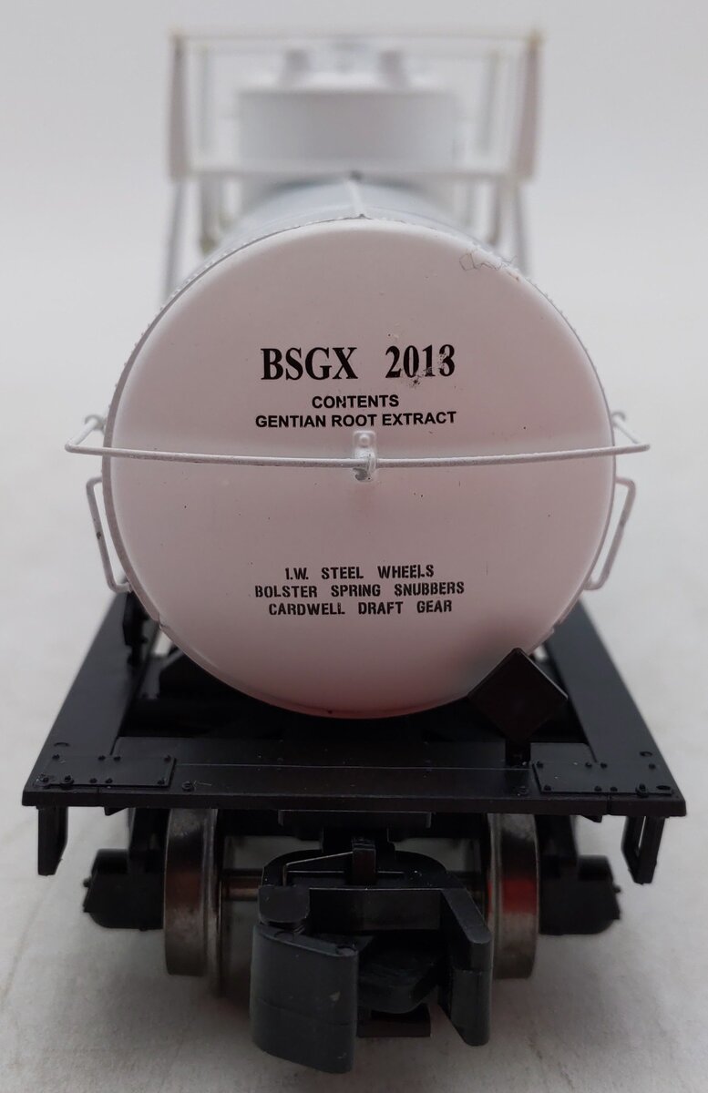Des Plaines Hobbies NASG 2018-2 S Scale Moxie Tank Car with Platform #2013 EX/Box