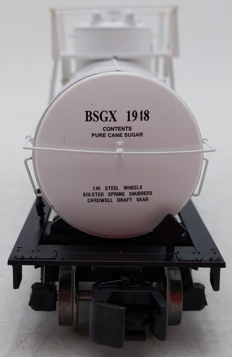 Des Plaines Hobbies NASG 2018-1 S Scale Moxie Tank Car with Platform #1948 EX/Box