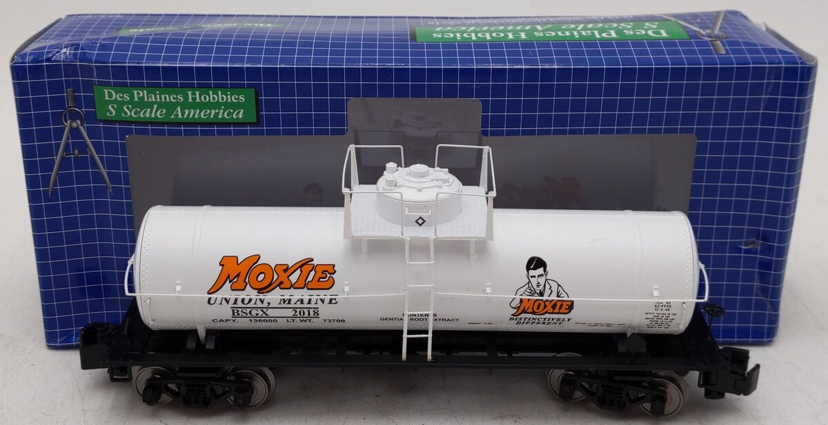 Des Plaines Hobbies NASG2018-2 S Gauge Union Maine Tank Cars #2018 EX/Box