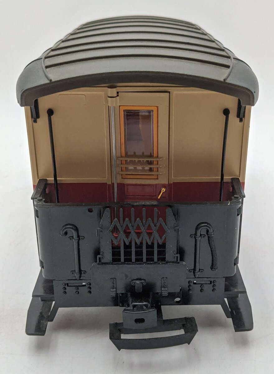 LGB 3016 G Scale Passenger Car w/Plastic Wheels EX
