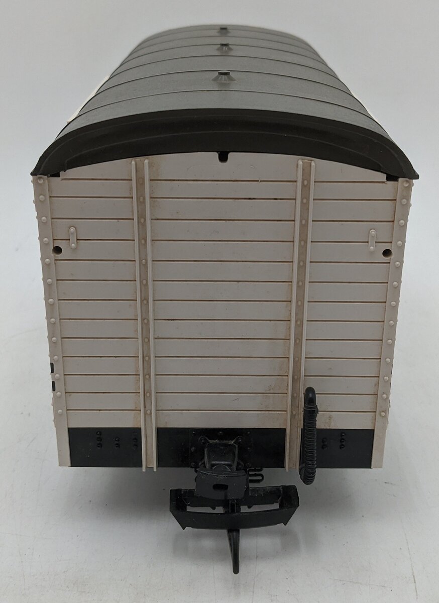LGB 4032 G Scale Nestle Caboose (Metal Wheels) EX/Box