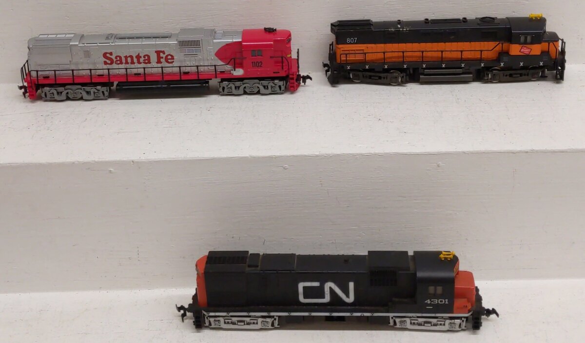 Tyco Assorted HO Diesel Locomotives #1102, 807,4301 [3] EX