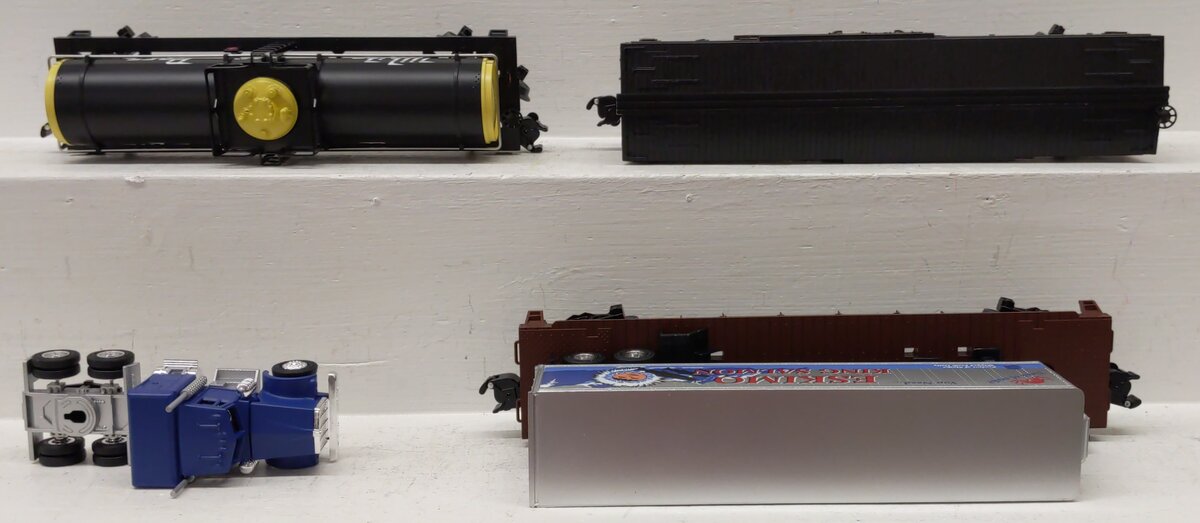 Lionel 6-31793 White Pass & Yukon Freight Car 3-Pack LN/Box