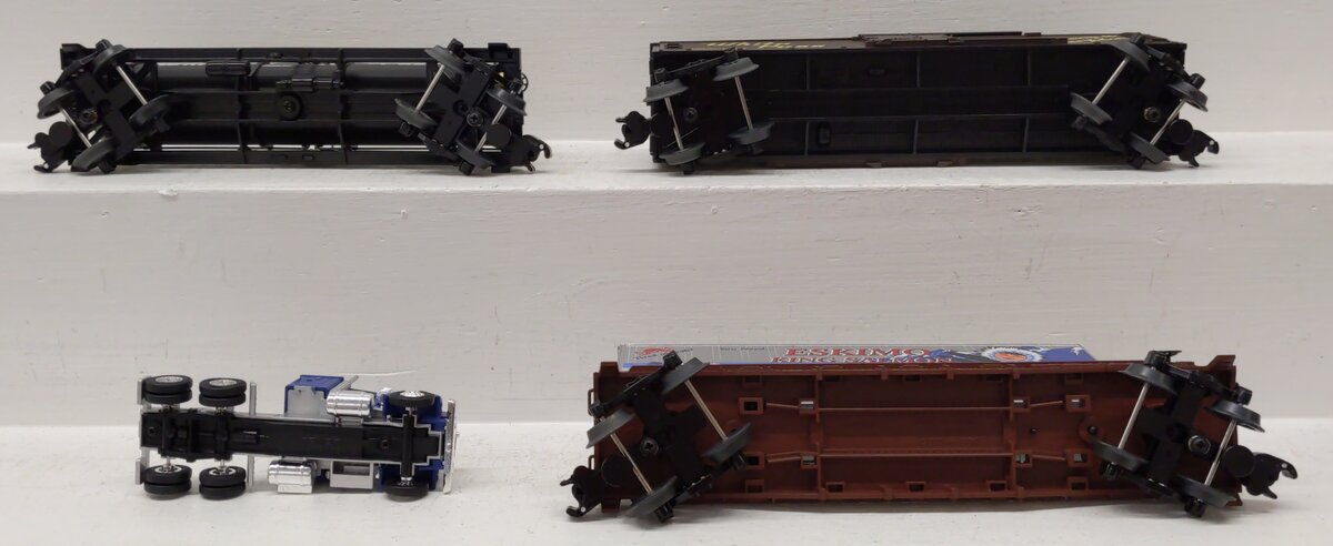 Lionel 6-31793 White Pass & Yukon Freight Car 3-Pack LN/Box