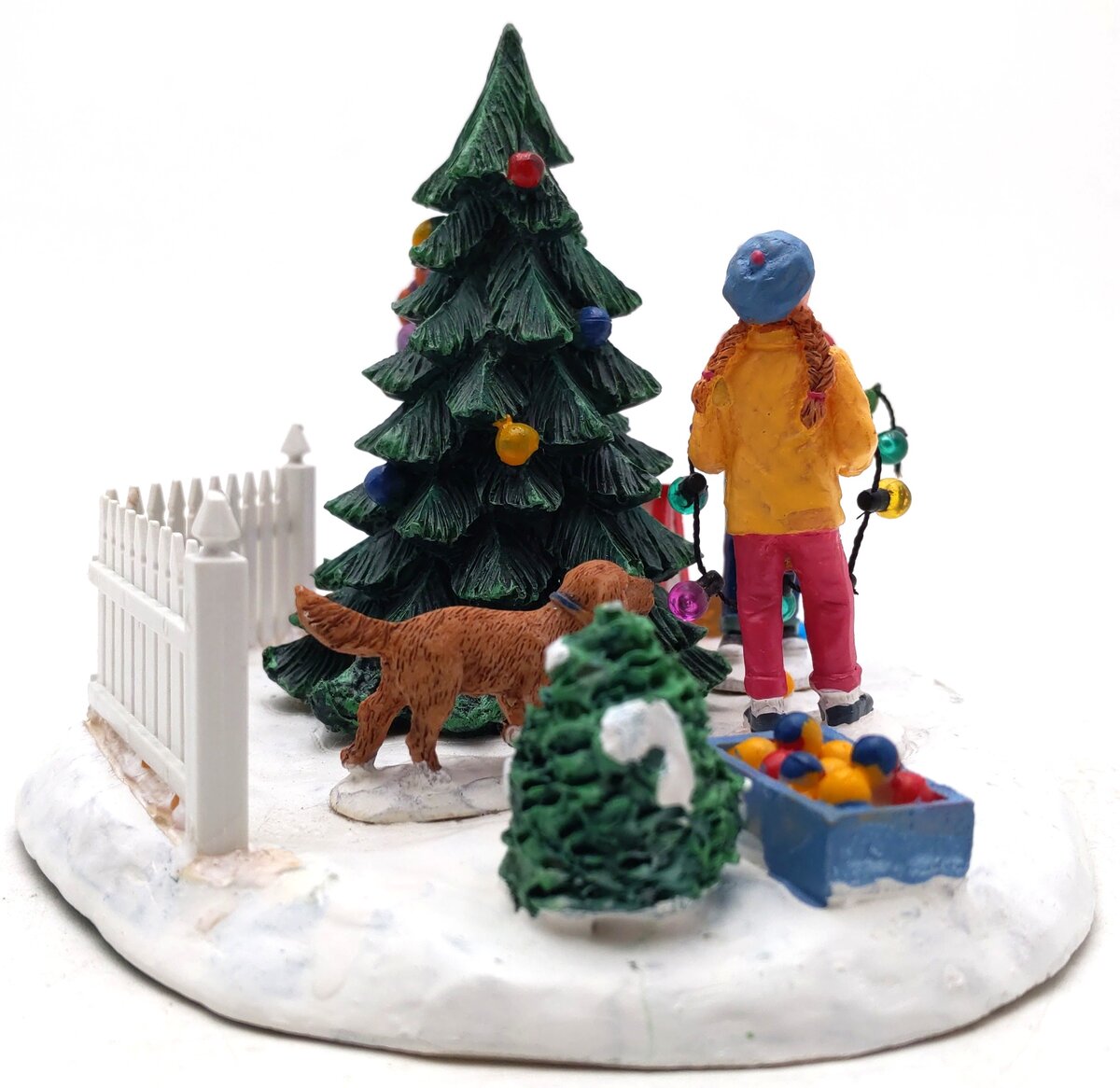 Lemax 93762 "Decorating Front Yard Tree" Table Accent LN/Box
