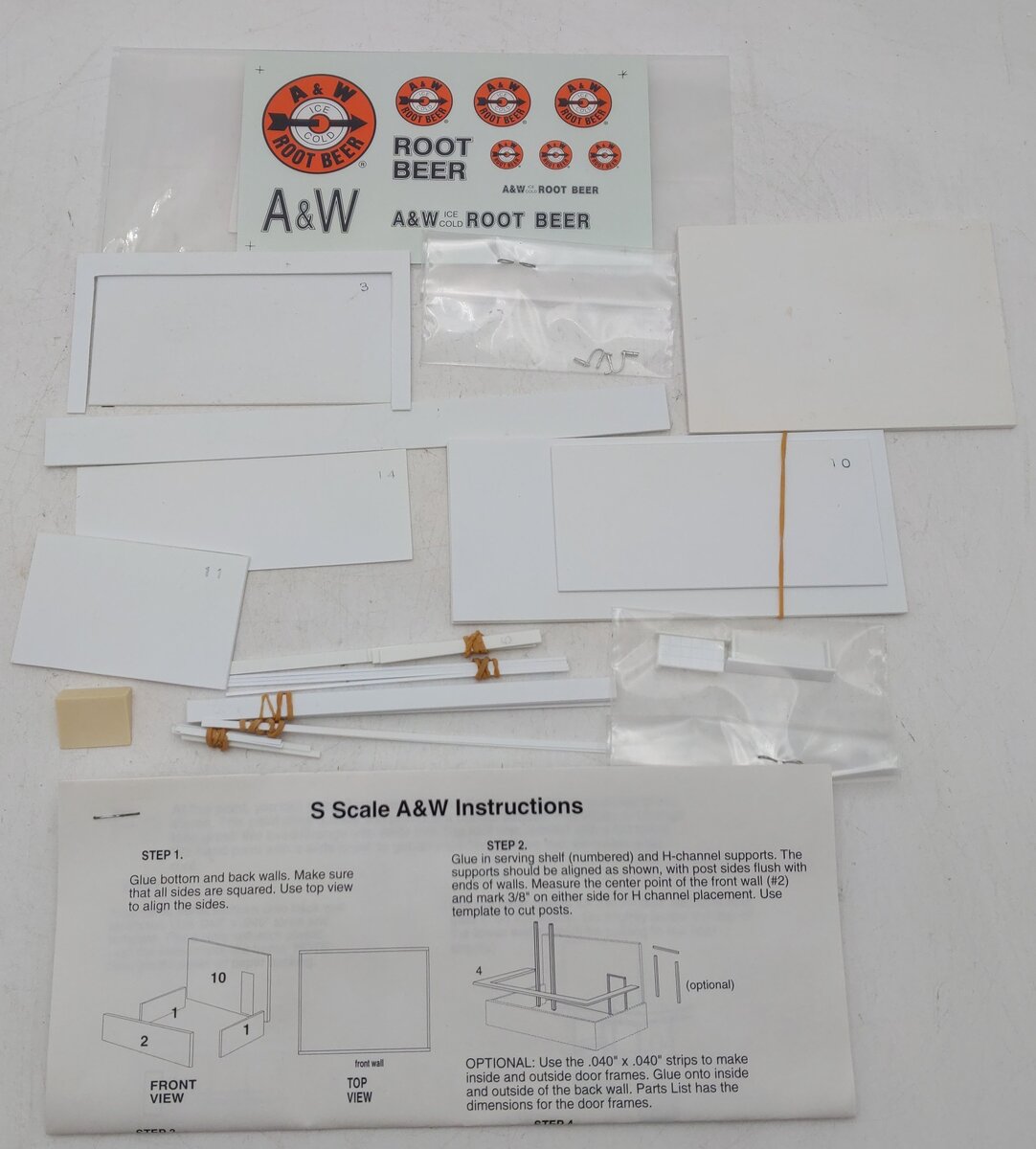 Port Lines Hobbies A&W Root Beer Stand & White Tower Restaurant Model Kits EX/Box