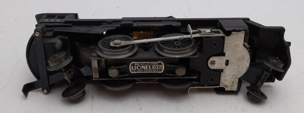Lionel 243 Vintage O 2-4-2 Plastic Scout Steam Locomotive VG