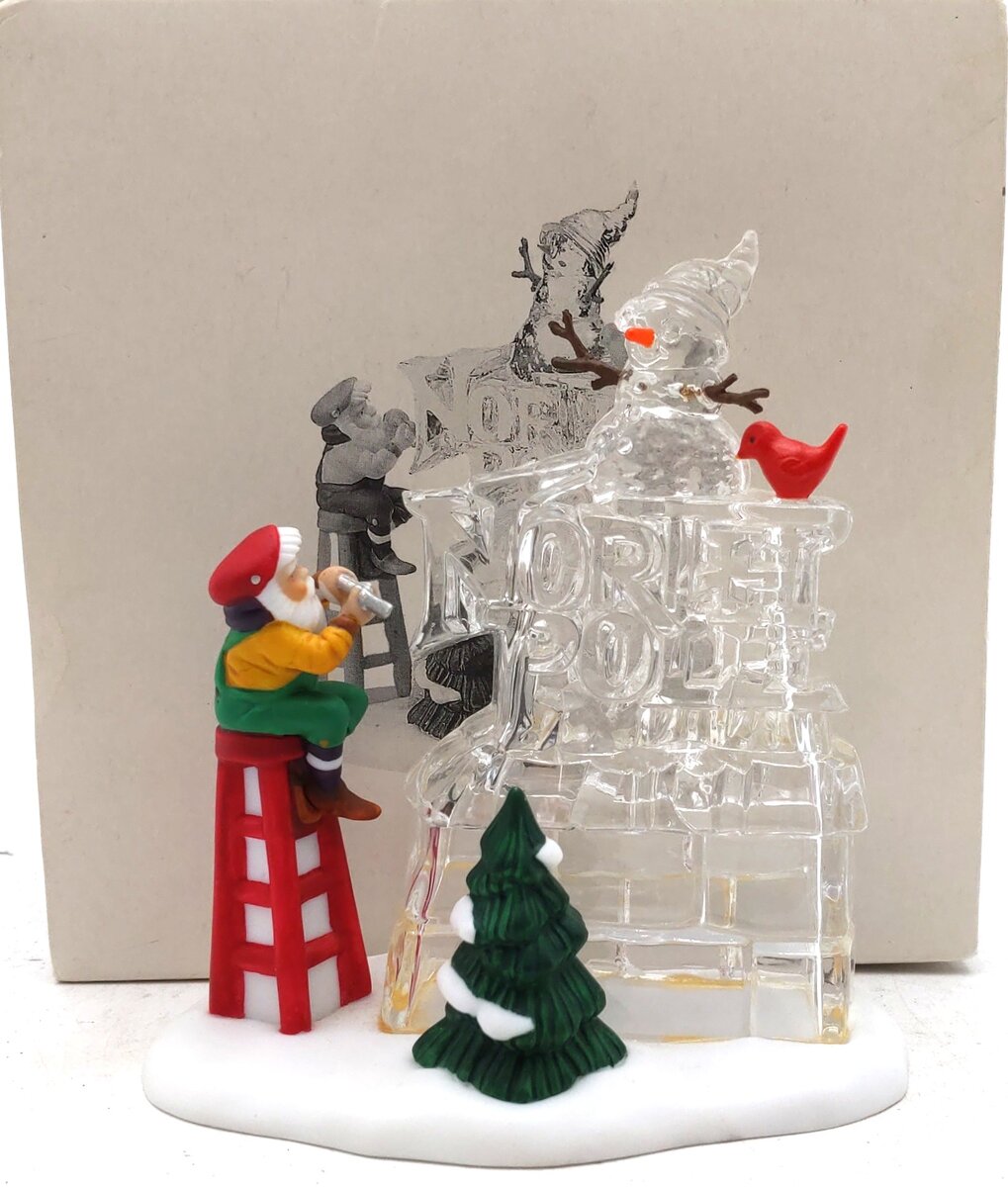 Dept 56 56366 A Busy Elf North Pole Sign LN/Box