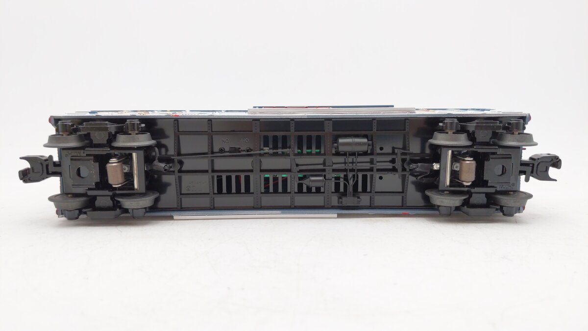 MTH 30-74888 O North Pole Box Car w/Blinking LED's LN/Box