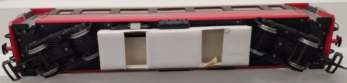 LGB 3067 G Scale Swiss 1st Class Rhatische Bahn Passenger Car-Metal Wheels EX/Box