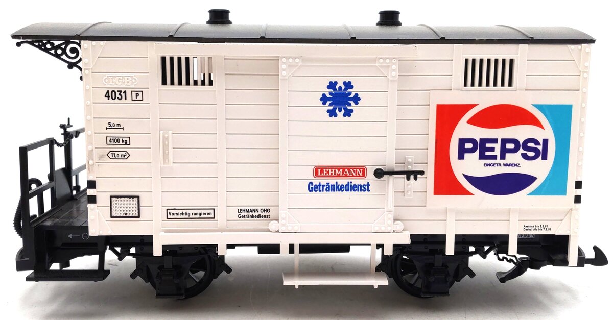 LGB 4031 G Scale Pepsi Cola Boxcar LN/Box