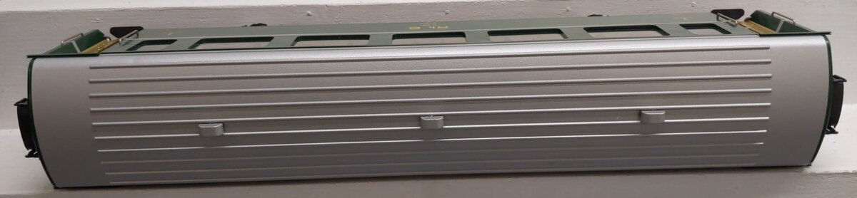 LGB 3167 G Scale RhB 2nd Class Passenger Car w/Metal Wheels EX/Box