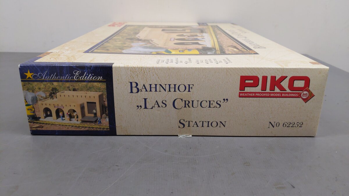 Piko 62252 G Bahnof "Las Cruces" Station Building Kit-Assembled EX/Box