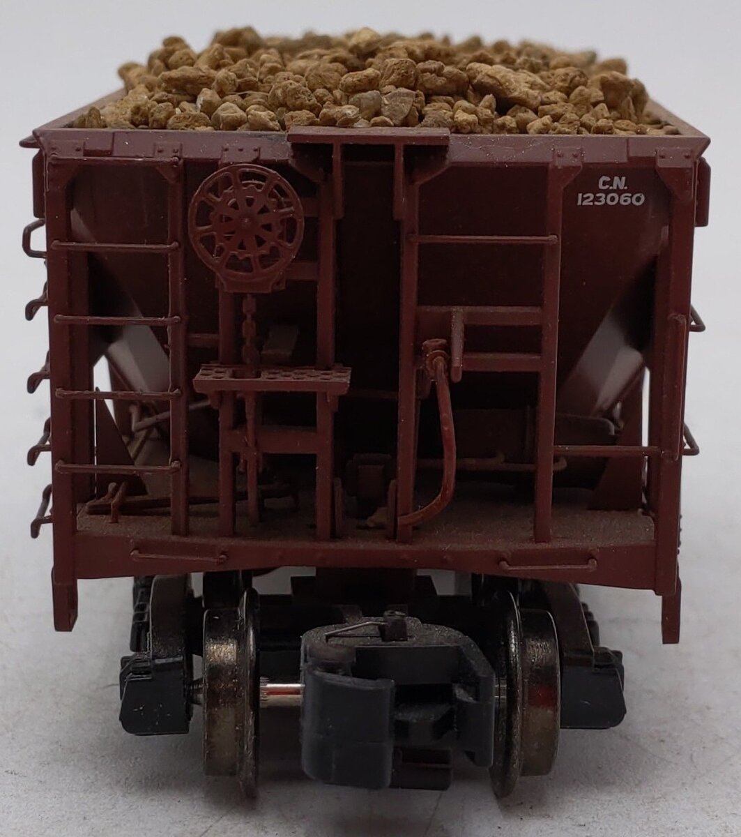 MTH 35-75019 S Gauge Canadian National Ore Hopper Car #123060/Box