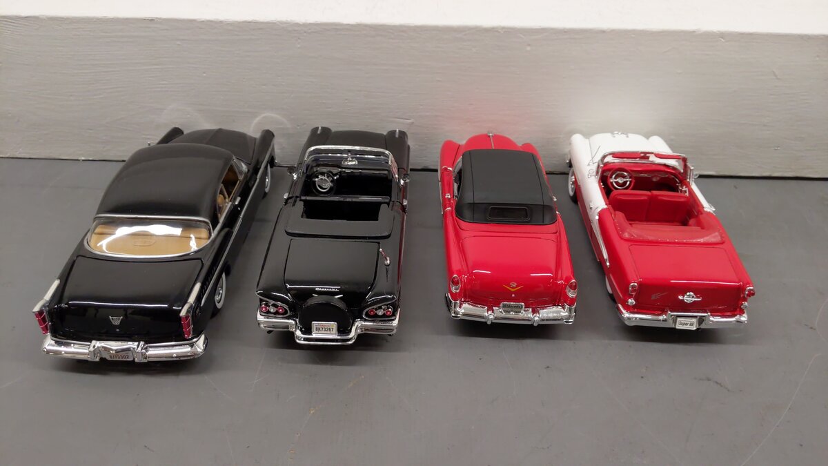 Welly Diecast & Other Assorted Vehicles [4] EX
