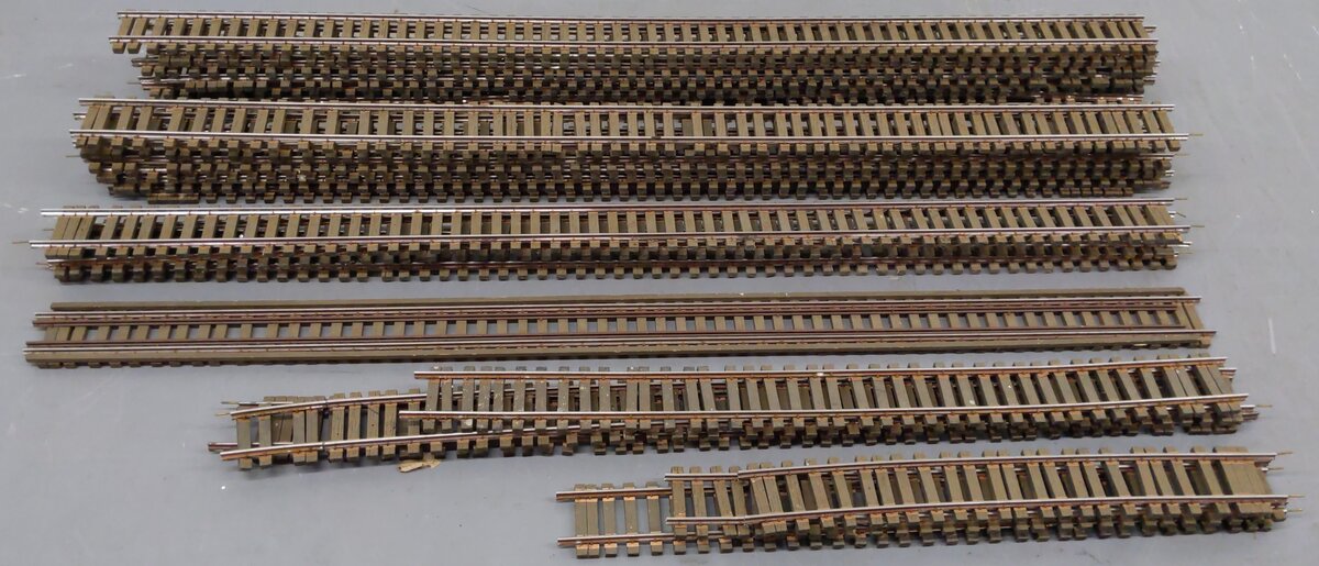 O Scale Assorted Straight Track Sections (23) - (2-Rail)
