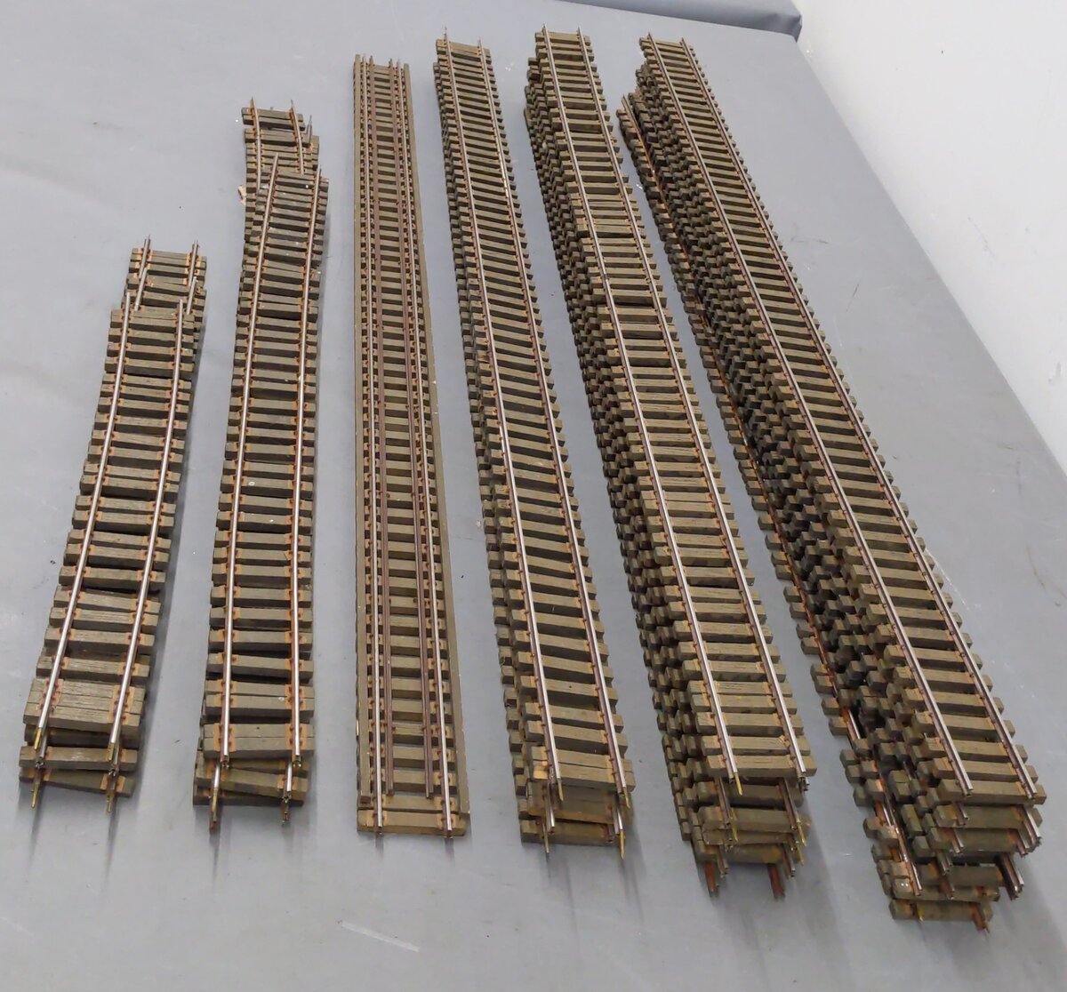 O Scale Assorted Straight Track Sections (23) - (2-Rail)