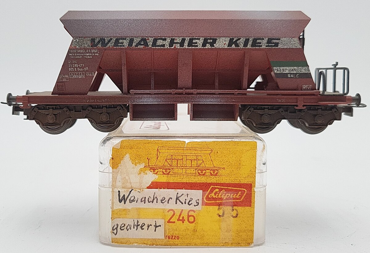 Liliput 24655 HO Scale Weiacher Kies Weathered Hopper Car EX/Box
