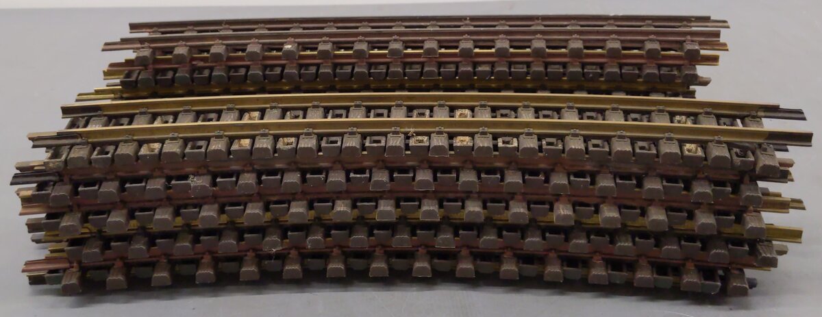 LGB 1600 Curved Track Sections (21)