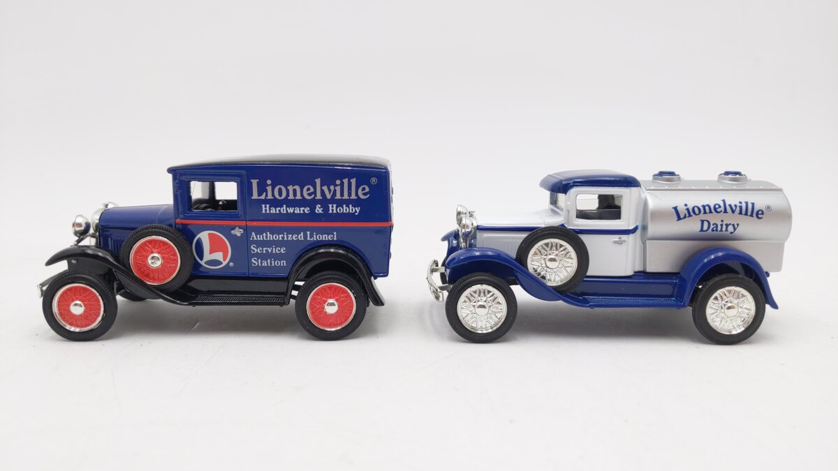 Eastwood 311500 1:43 Diecast Lionelville Model A Tanker & Panel Delivery Set EX/Box