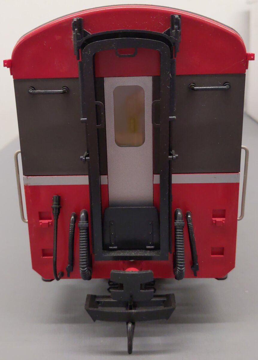 LGB 3067 G Scale Swiss 1st Class Rhatische Bahn Passenger Car (Metal Wheels) EX/Box