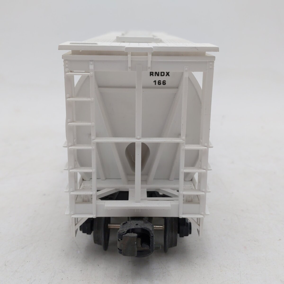 MTH 20-97442 O Gauge RNDX MTHRRC-2001 Glasshopper II Cylindrical Hopper #166 EX