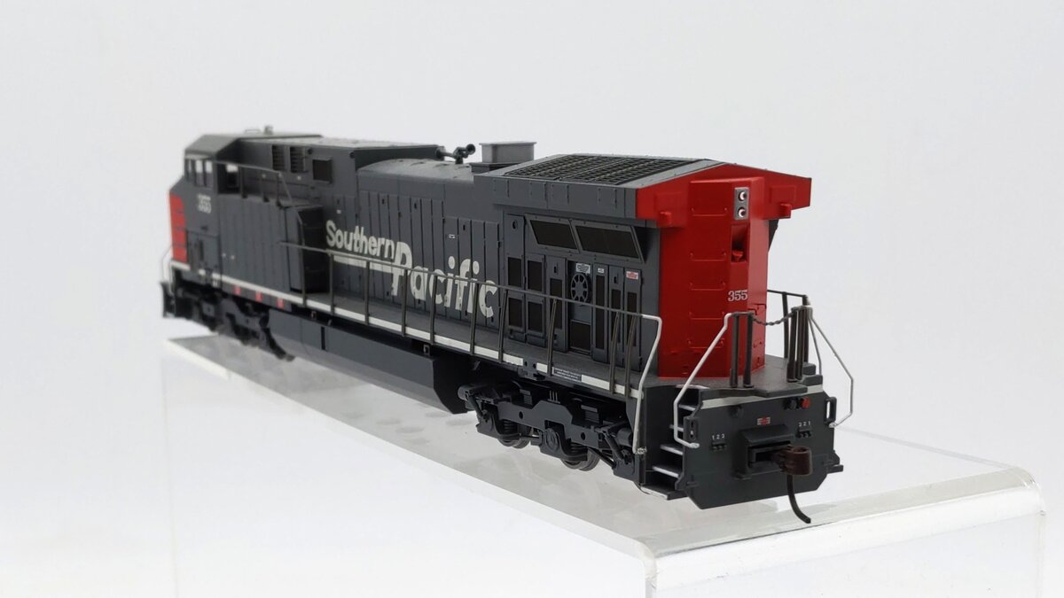Athearn 79875 HO Southern Pacific AC4400 Diesel Locomotive #355 LN/Box