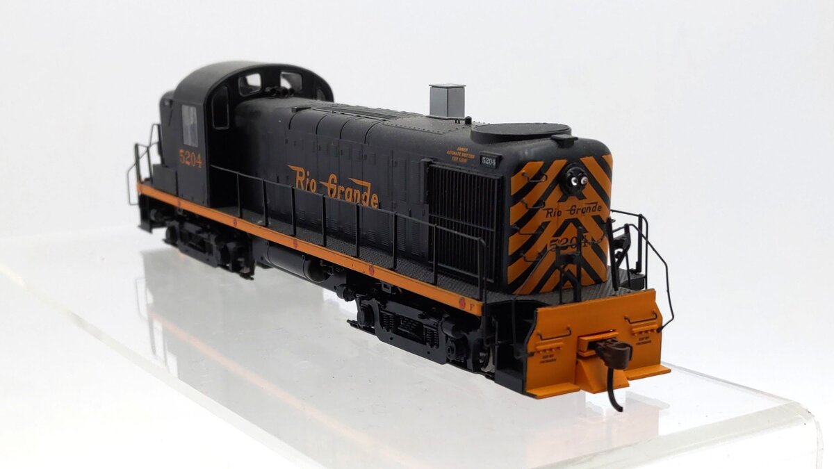 Athearn 94013 HO Denver & Rio Grande West Alco RS-3 Diesel Locomotive #5204 LN/Box