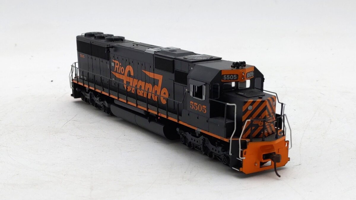 Athearn 80975 HO Scale Denver & Rio Grande Western SD50 Diesel Locomotive #5505 EX/Box