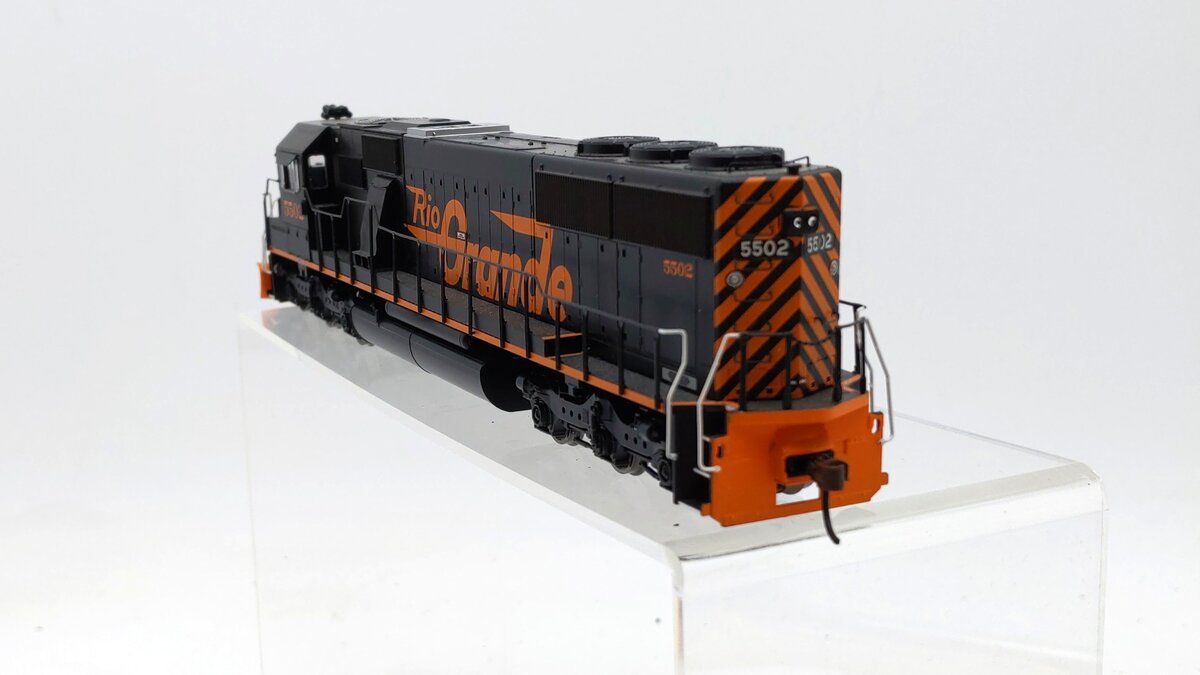 Athearn 80974 HO Scale Denver & Rio Grande Western SD50 Diesel Locomotive #5502 EX/Box