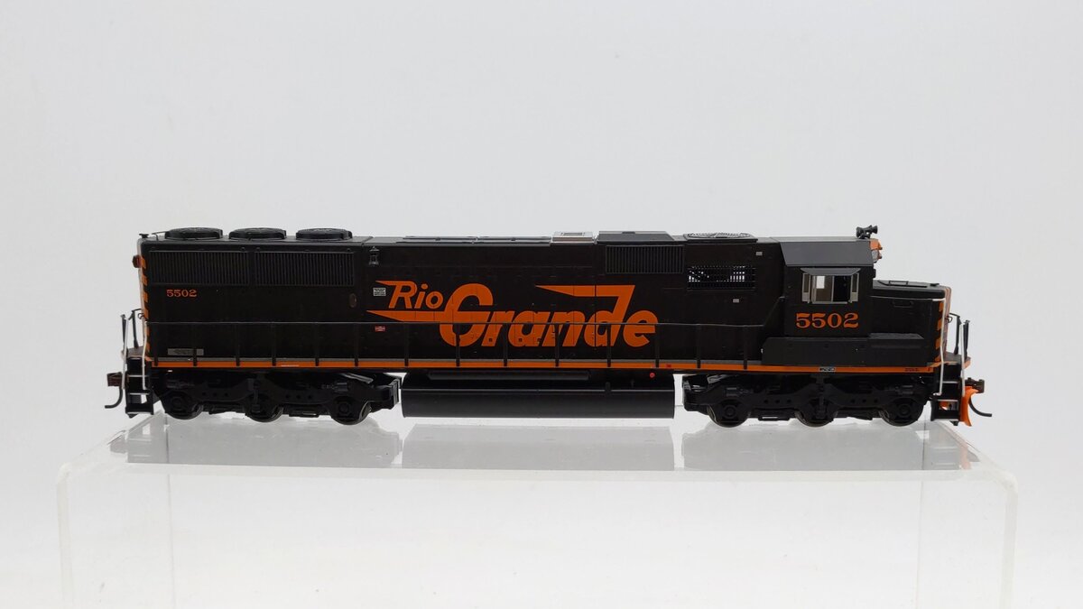 Athearn 80974 HO Scale Denver & Rio Grande Western SD50 Diesel Locomotive #5502 EX/Box