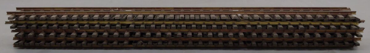 Aristo-Craft 11070 Euro Brass 3' Straight Track (8)