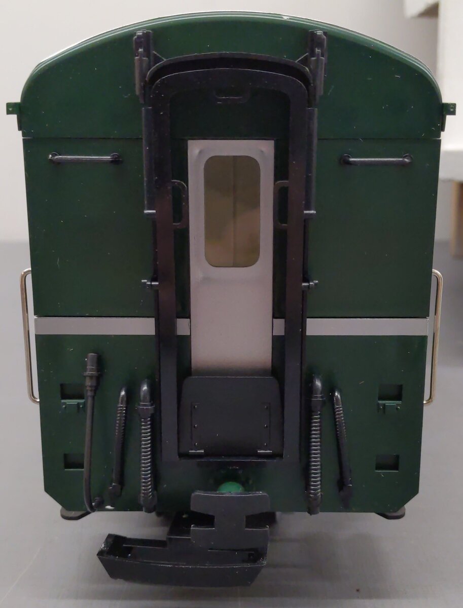 LGB 31670 G Scale Passenger Car - Metal Wheels EX/Box