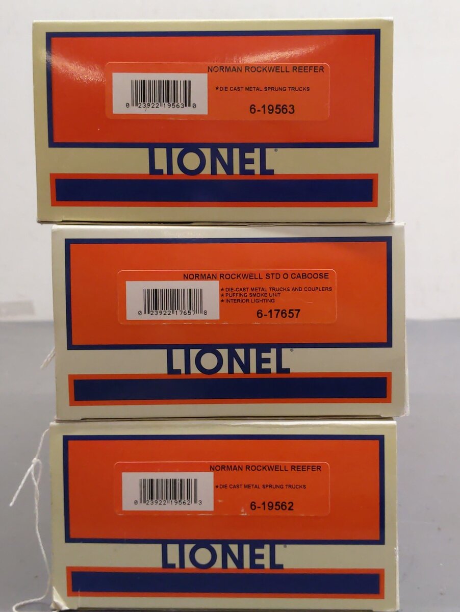 Lionel O Norman Rockwell Assorted Freight Cars: 6-17657, 6-19562, 6-19563 [3] EX/Box