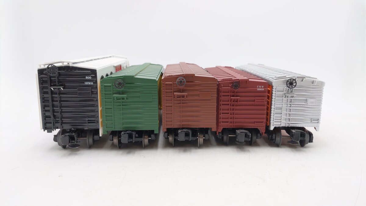 Menards, Lionel & Others Assorted O Gauge Freight Cars [5] VG