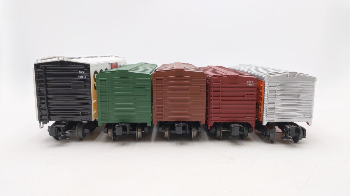 Menards, Lionel & Others Assorted O Gauge Freight Cars [5] VG
