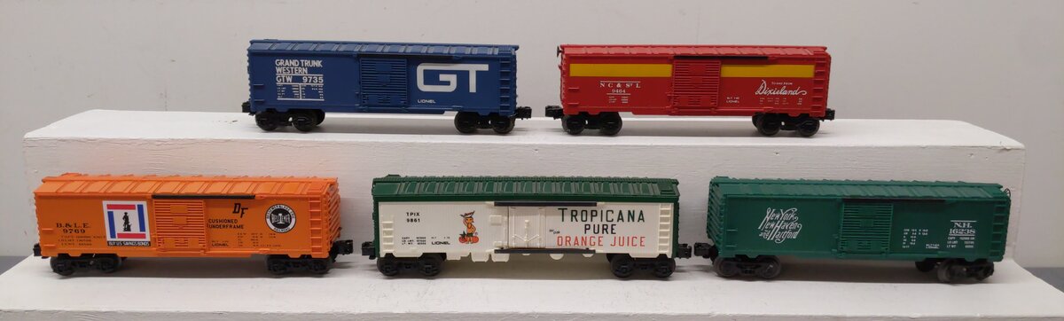 Lionel Assorted O Gauge Box & Reefer Cars [5] EX