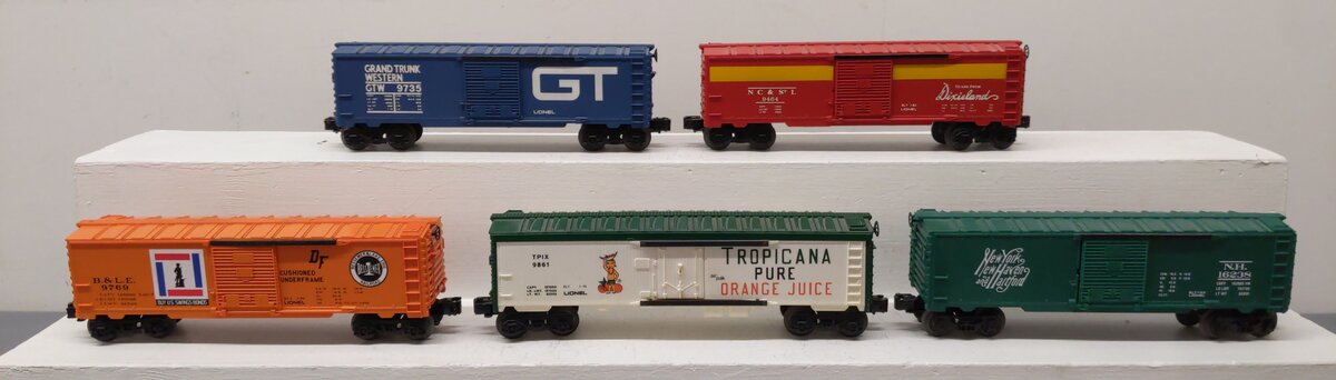 Lionel Assorted O Gauge Box & Reefer Cars [5] EX