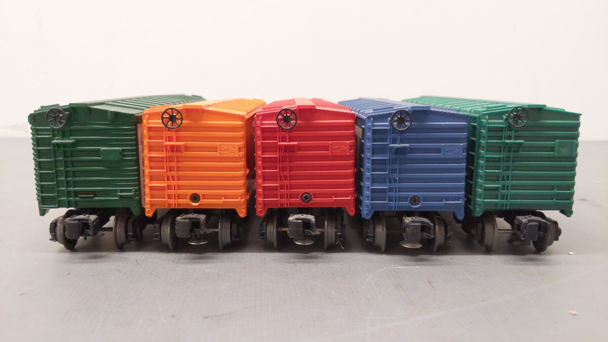 Lionel Assorted O Gauge Box & Reefer Cars [5] EX