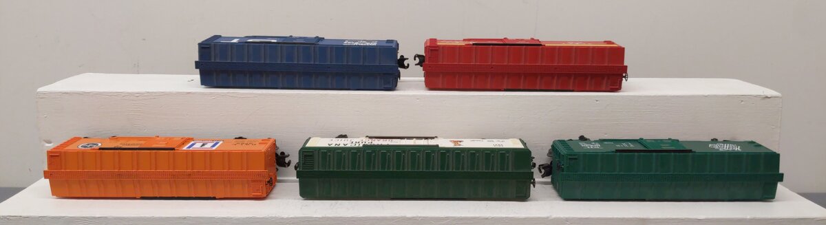 Lionel Assorted O Gauge Box & Reefer Cars [5] EX