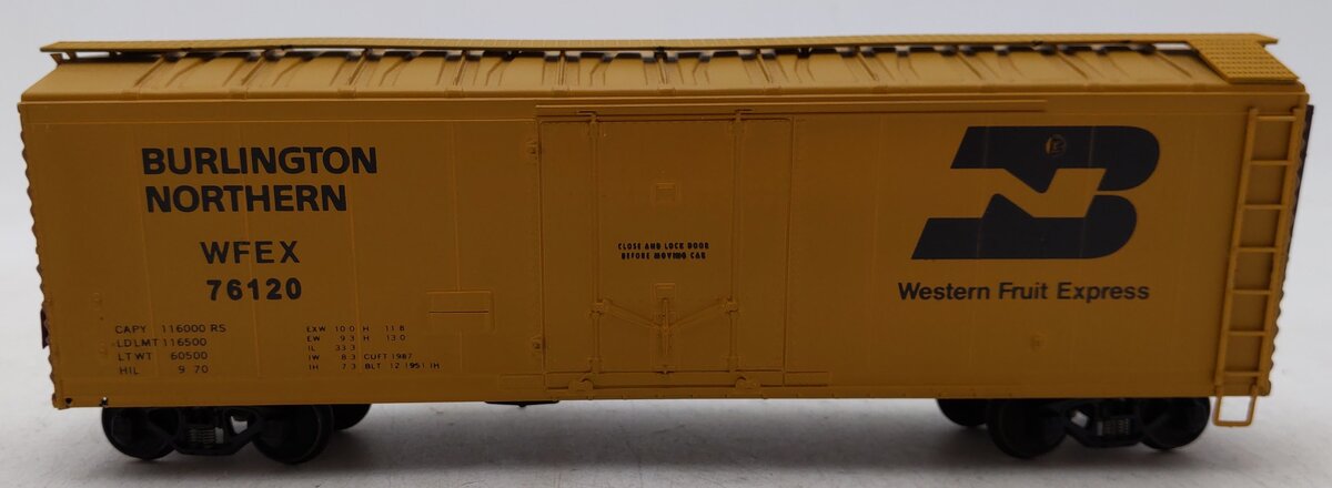 American Models 2216 S Scale BN 40' Reefer #76120 VG/Box