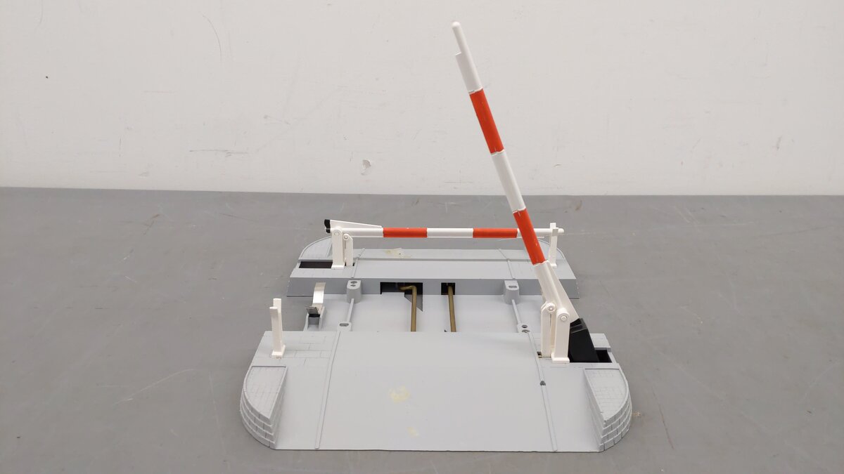 LGB 5065 Operating Crossing Gate Set EX/Box