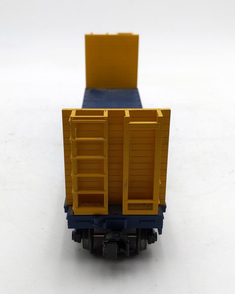 MTH 30-76088 O Gauge Alaska Bulkhead Flatcar with Pipe Load EX