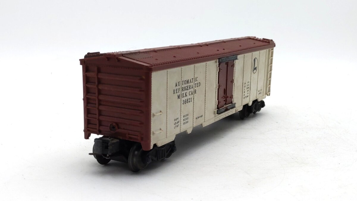 Lionel 3662 Vintage O Brown & White Large Operating Milk Car VG