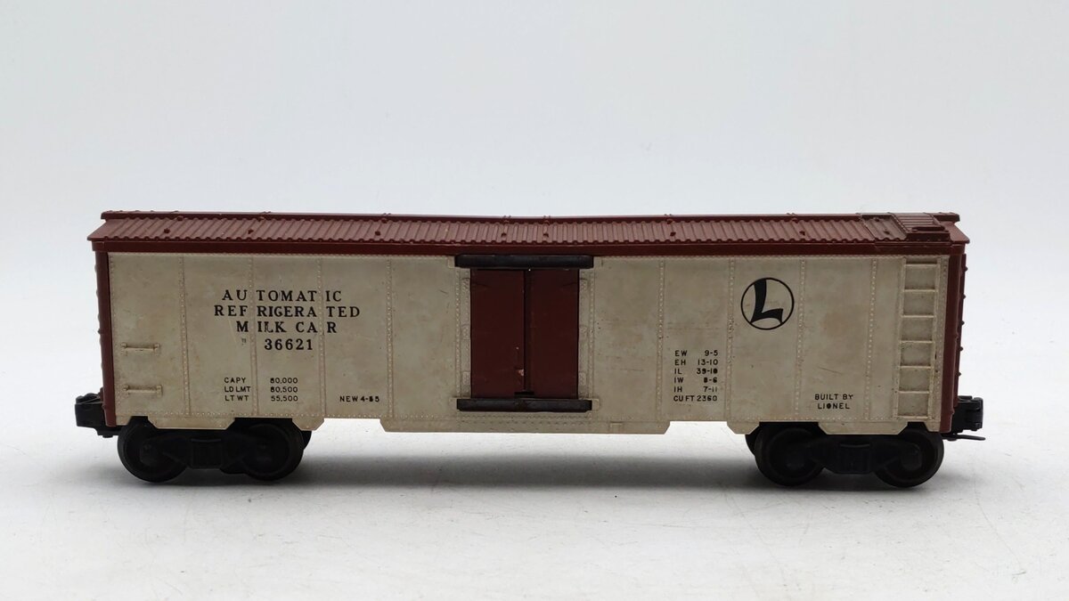 Lionel 3662 Vintage O Brown & White Large Operating Milk Car VG