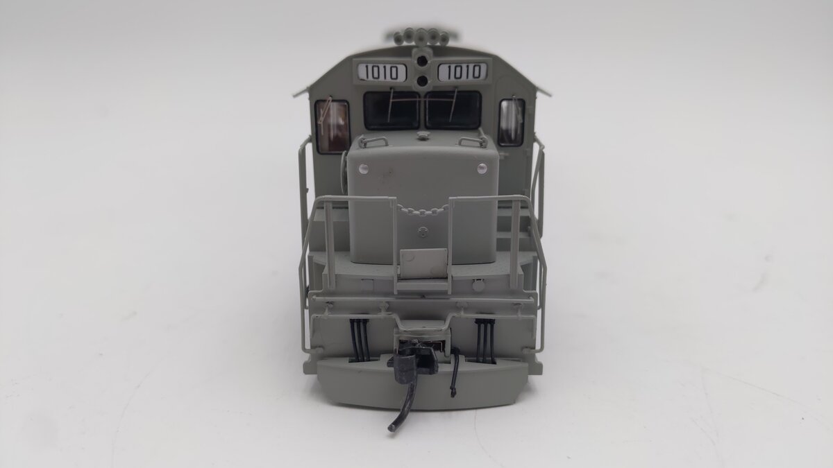 Atlas 10004282 HO Georgia Central Gold U30B Diesel Locomotive w/DCC #1010 EX/Box
